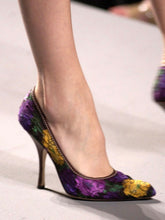 Load image into Gallery viewer, ‘04 Miu Miu Spring/Summer Floral Heels-sz 38.5/8