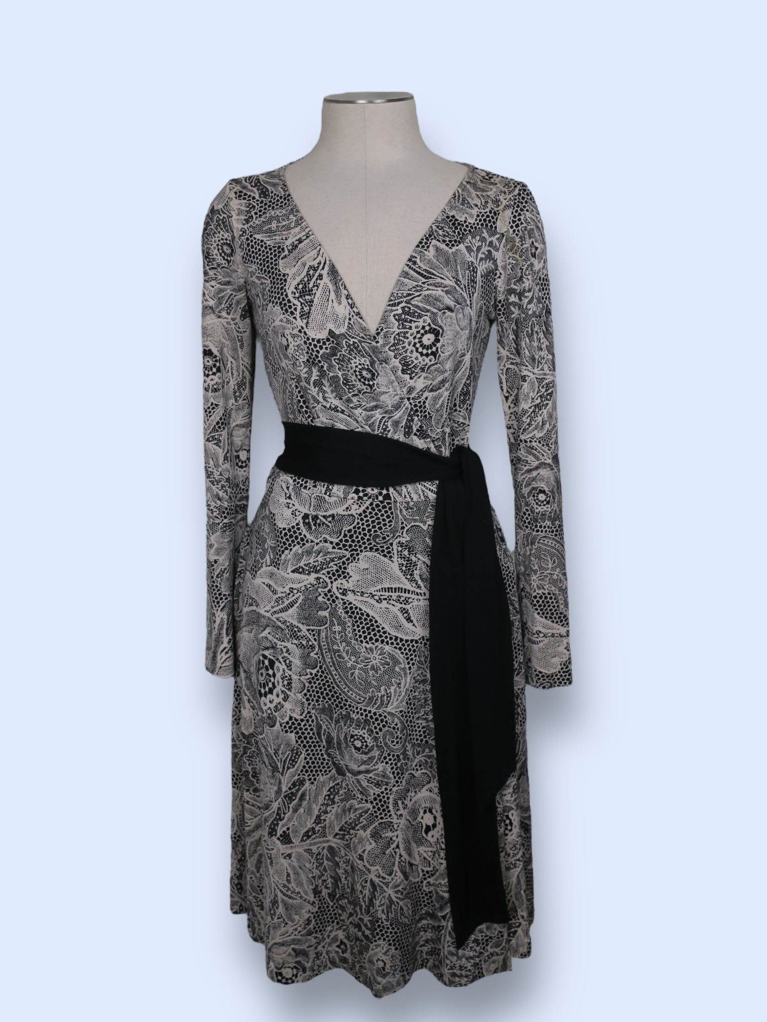 Diane Von Furstenberg Lace Printed Silk Wrap Dress-sz S/M – The