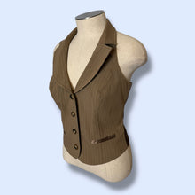 Load image into Gallery viewer, A Byer Y2K Pinstripe Vest-sz M
