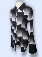 Load image into Gallery viewer, Fabrique Pleated Illusion Checked Blouse-S
