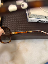 Load image into Gallery viewer, Marc Jacobs 70s Style Sunglasses
