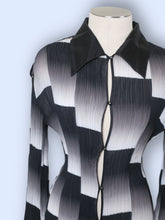 Load image into Gallery viewer, Fabrique Pleated Illusion Checked Blouse-S
