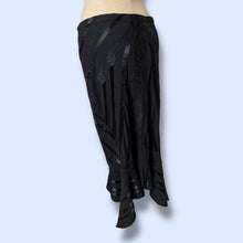 Load image into Gallery viewer, Y2K Express Lacey Mermaid Skirt-sz M/L
